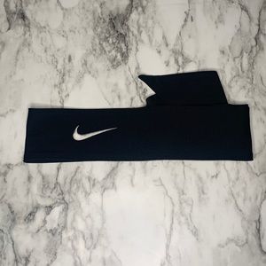 Nike Dri-Fit Head Tie